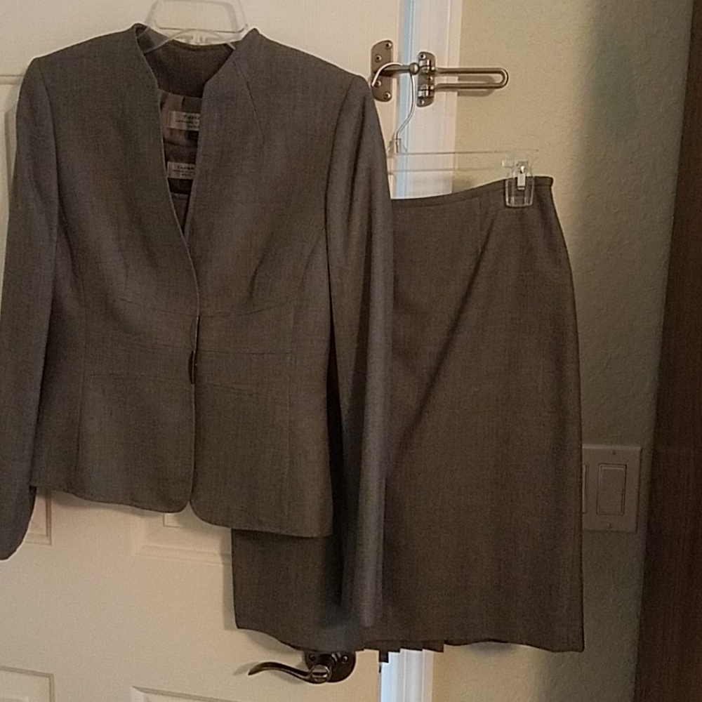 Tahari 3 piece grey suit, size 4P.